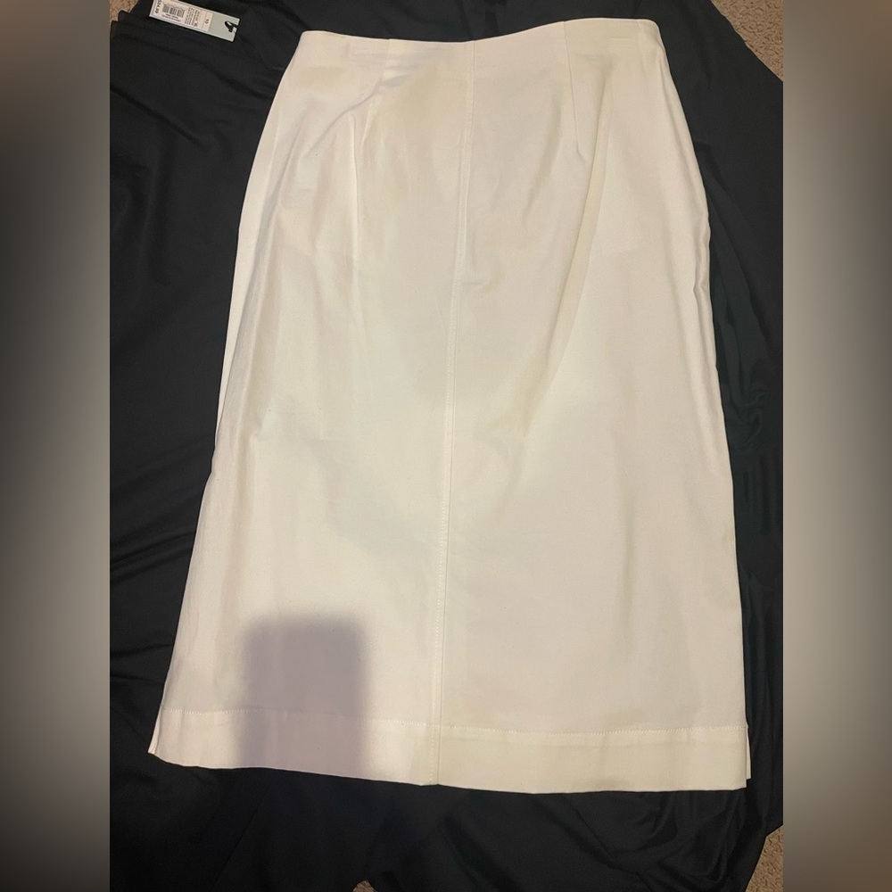 White Pencil Skirt, size 10.